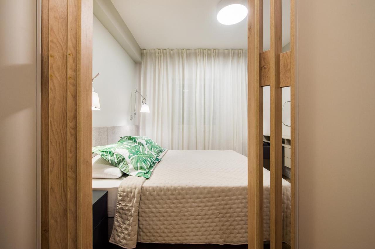 Luxury Apartments Elizabeth Podstrana Esterno foto