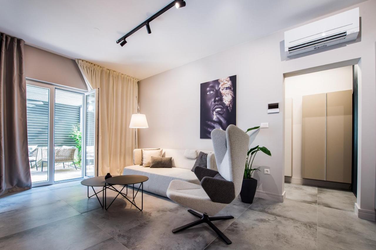 Luxury Apartments Elizabeth Podstrana Esterno foto